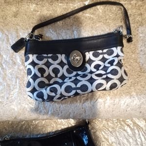 Coach cc logo purse